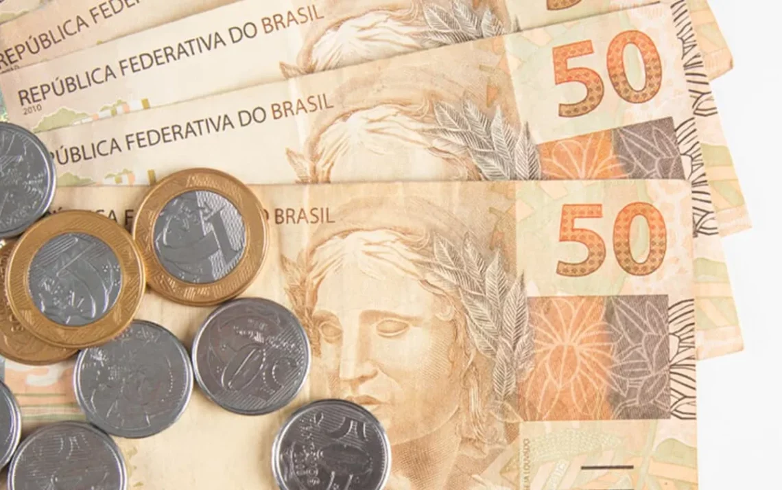 isenção de taxas, assistência gratuita