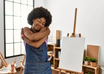 amor próprio, autoimagem, autoaceitação, confiança em si mesmo;